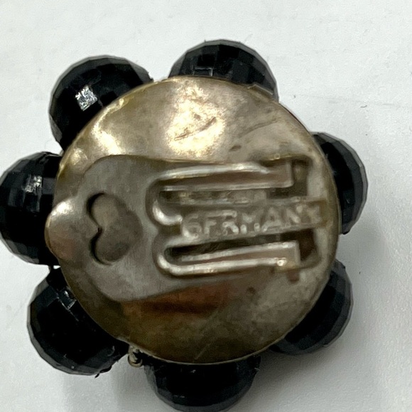 Vintage Black Glass Floral Silver Tone Clip On Earrings signed Germany on back - Picture 12 of 12